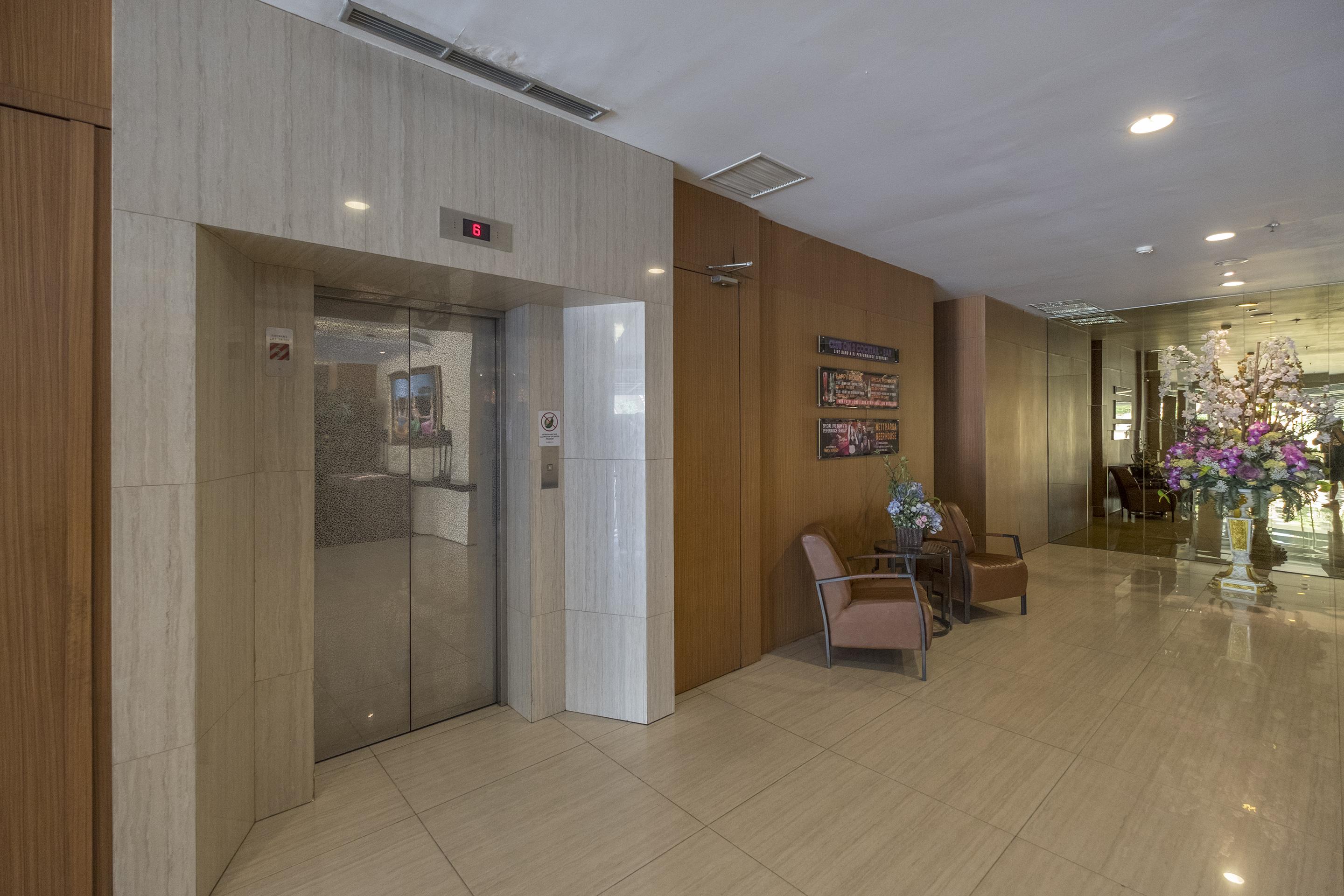 Aswin Hotel And Spa Makassar Luaran gambar