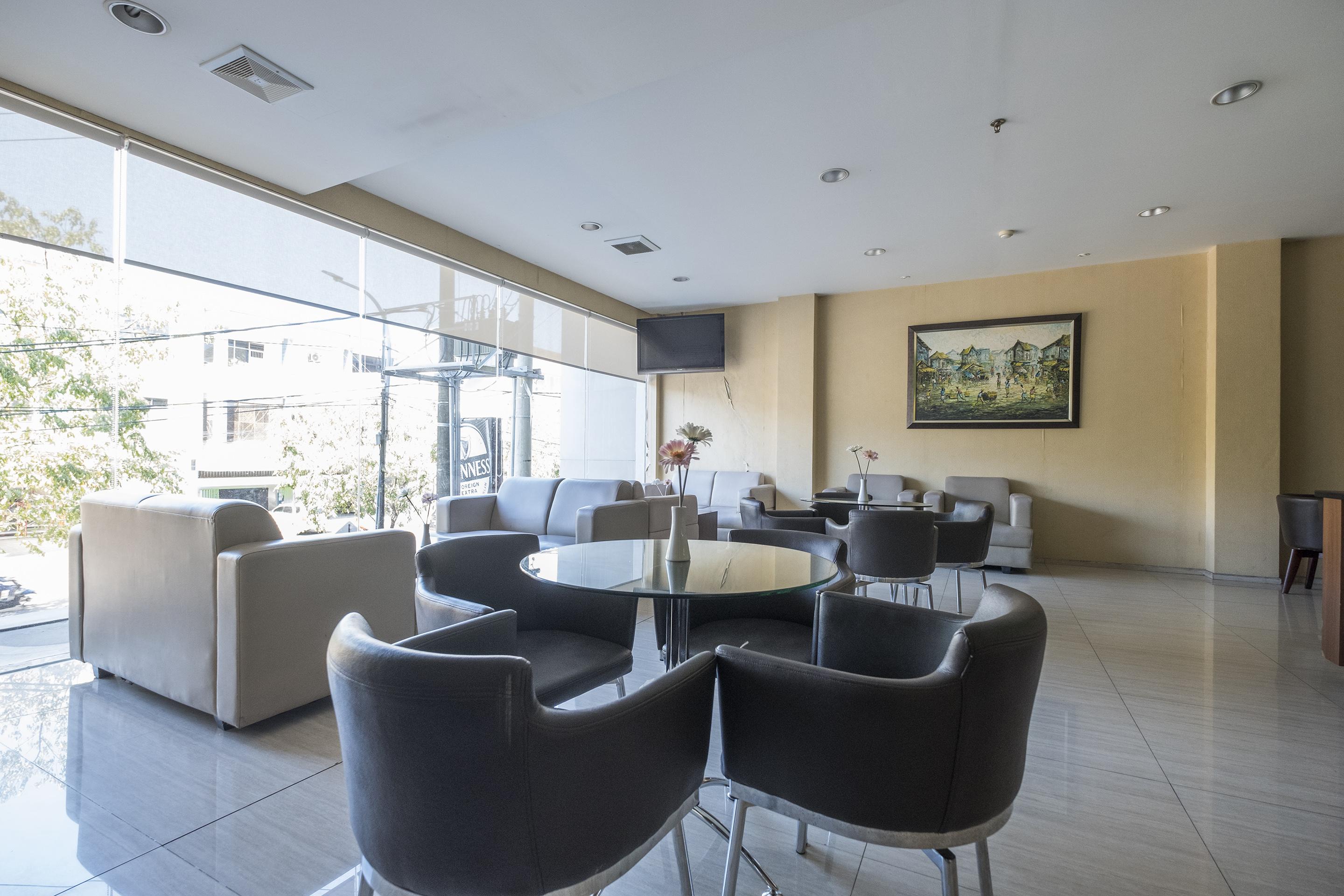 Aswin Hotel And Spa Makassar Luaran gambar