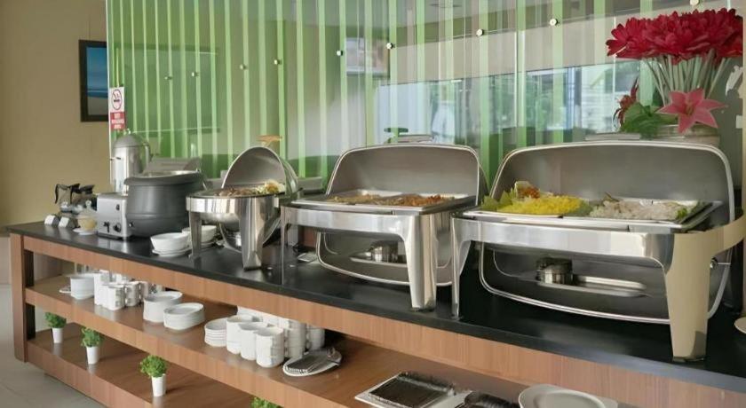 Aswin Hotel And Spa Makassar Luaran gambar