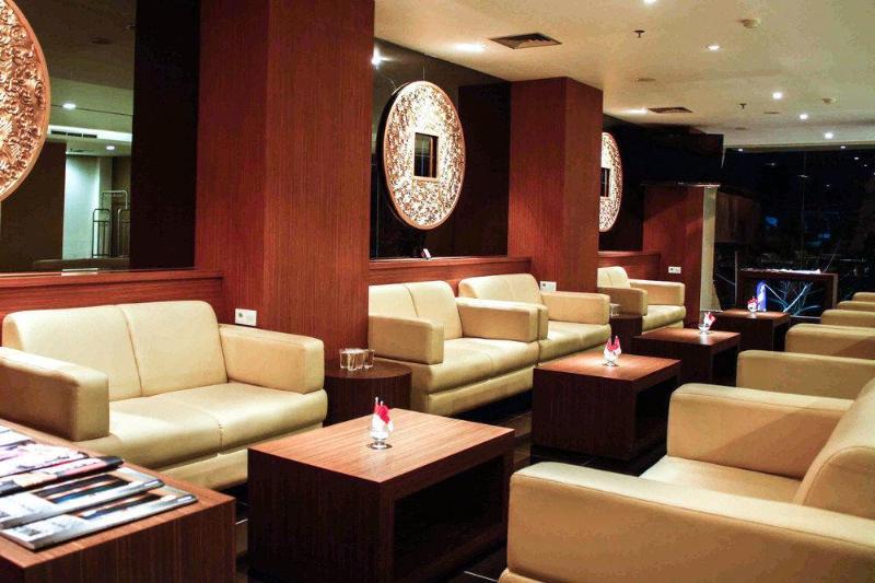 Aswin Hotel And Spa Makassar Luaran gambar