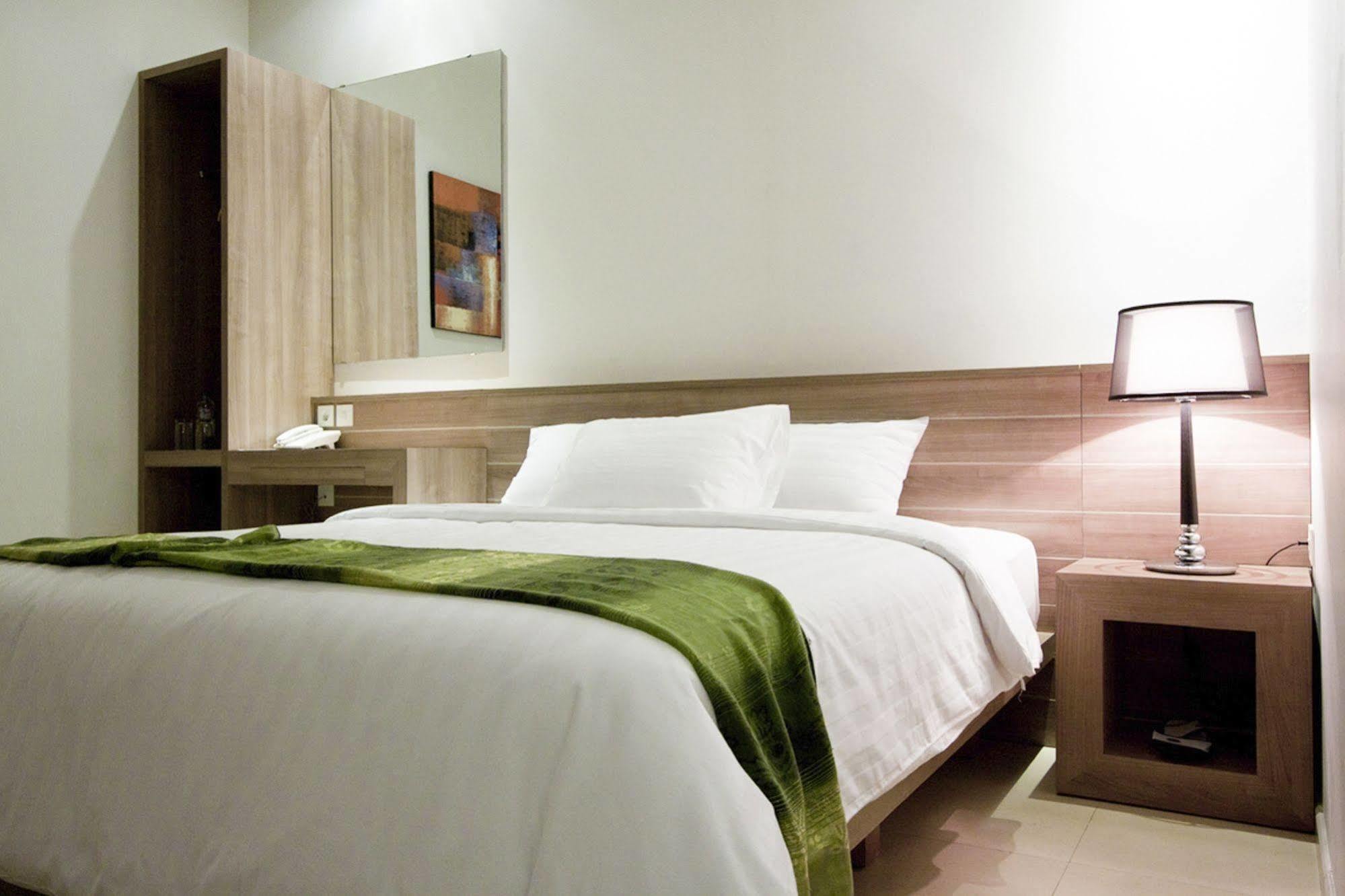 Aswin Hotel And Spa Makassar Luaran gambar