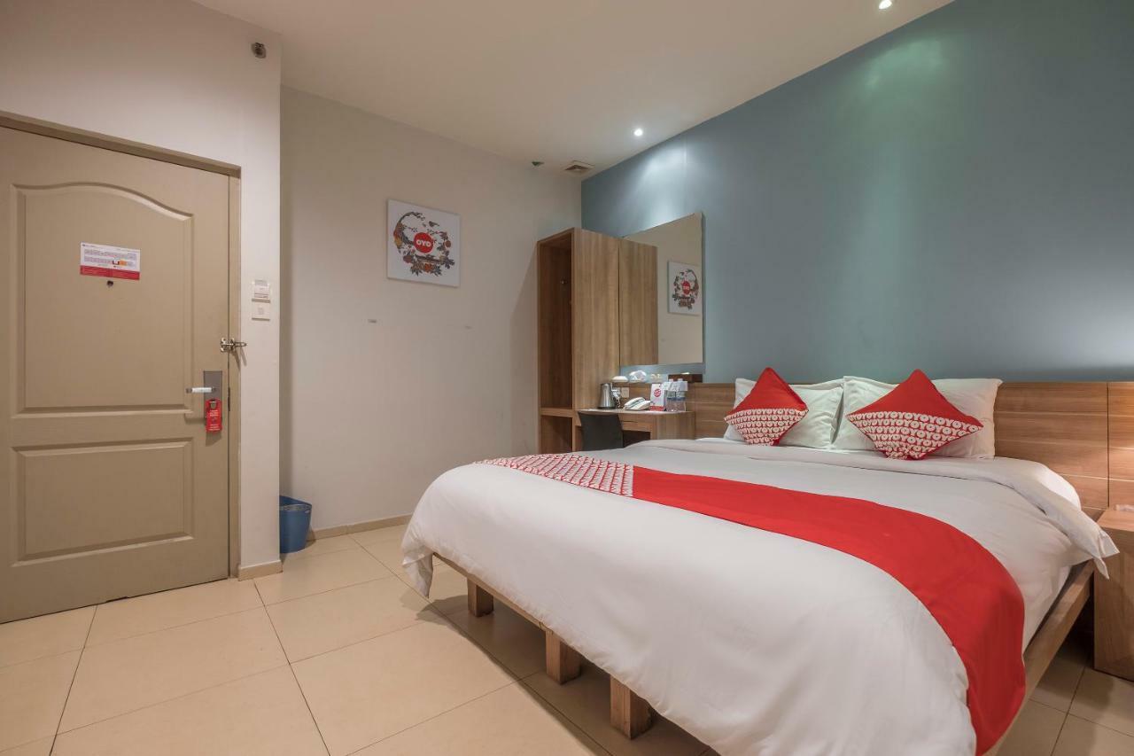 Aswin Hotel And Spa Makassar Luaran gambar